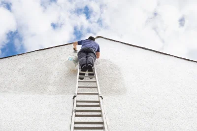 Peinture extérieure à Charmensac — façades et ravalement